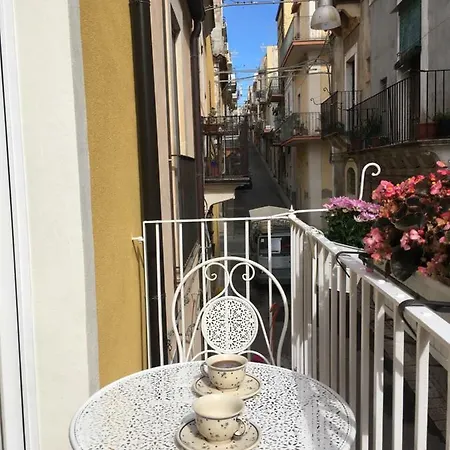 Exclusive Flat With Terrace And Barbecue Apartment