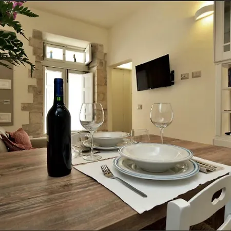 Exclusive Flat With Terrace And Barbecue Apartment